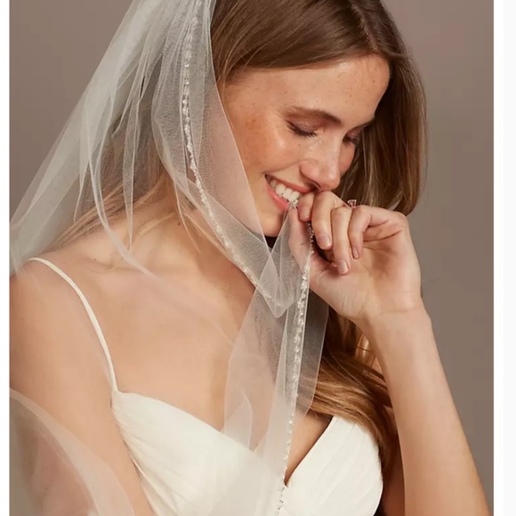 Bead and Pearl Trimmed Chapel Length Veil Davids bridal unopened from Davids bri - Picture 3 of 12